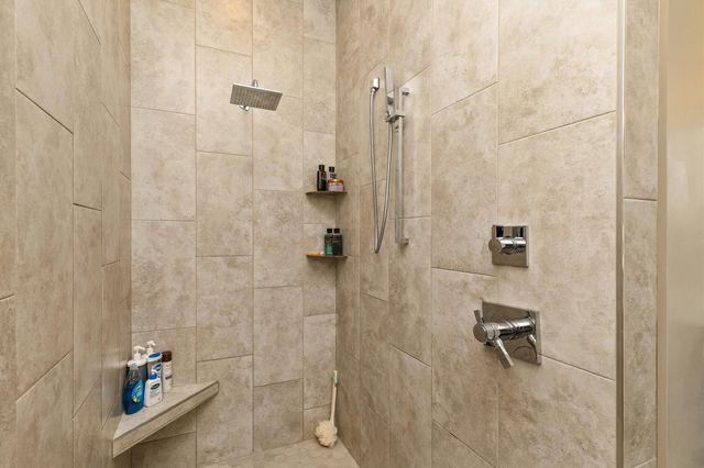 5094 Grand Ridge Drive, West Des Moines, IA 50265