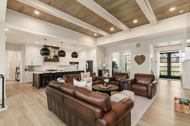 5094 Grand Ridge Drive, West Des Moines, IA 50265