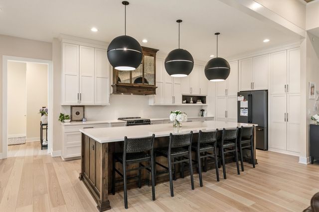 5094 Grand Ridge Drive, West Des Moines, IA 50265