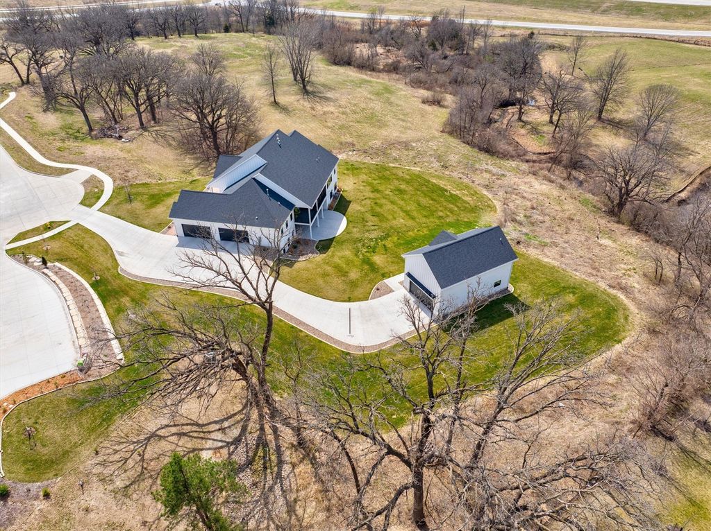 5094 Grand Ridge Drive, West Des Moines, IA 50265