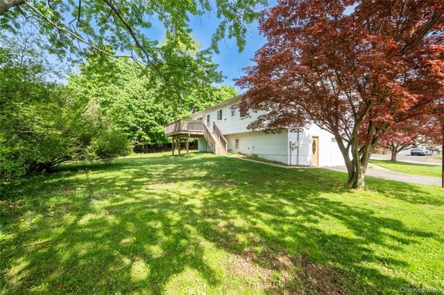 14 Gurran Drive, Stony Point, NY 10980