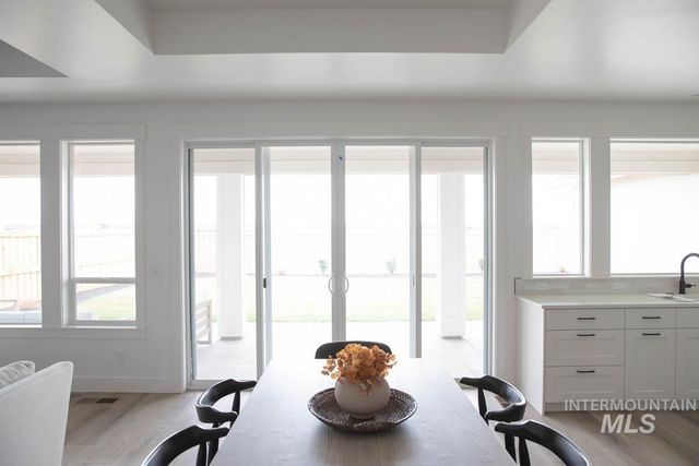 2545 E Cavern Dr., Meridian, ID 83642