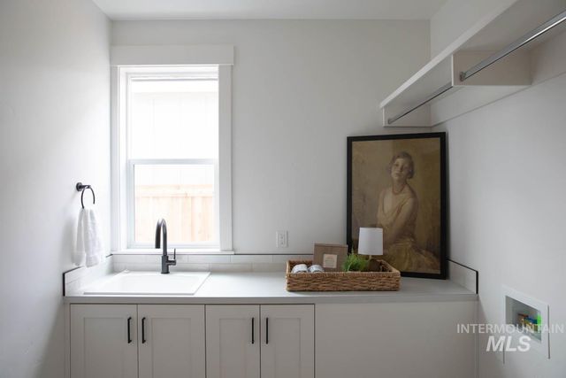 2545 E Cavern Dr., Meridian, ID 83642