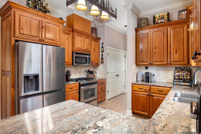 17070 Bradford Ave, Greenwell Springs, LA 70739