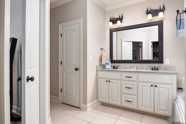 17070 Bradford Ave, Greenwell Springs, LA 70739