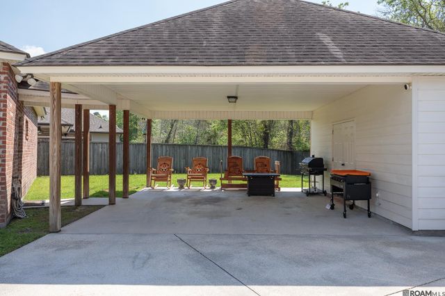 17070 Bradford Ave, Greenwell Springs, LA 70739