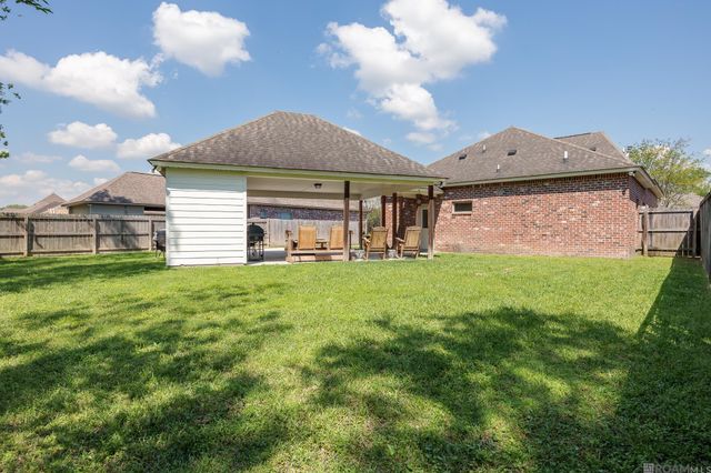 17070 Bradford Ave, Greenwell Springs, LA 70739