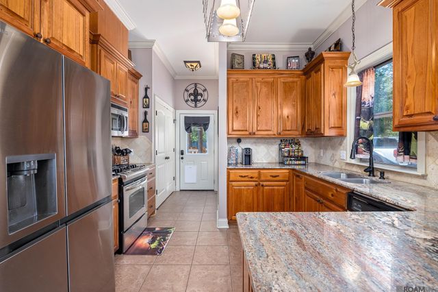 17070 Bradford Ave, Greenwell Springs, LA 70739