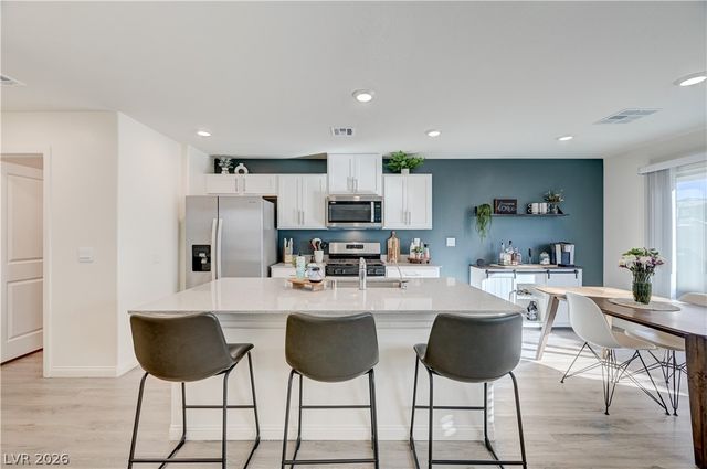 623 Harmony Rock Avenue, North Las Vegas, NV 89081