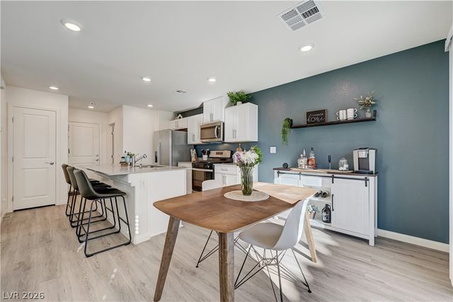 623 Harmony Rock Avenue, North Las Vegas, NV 89081