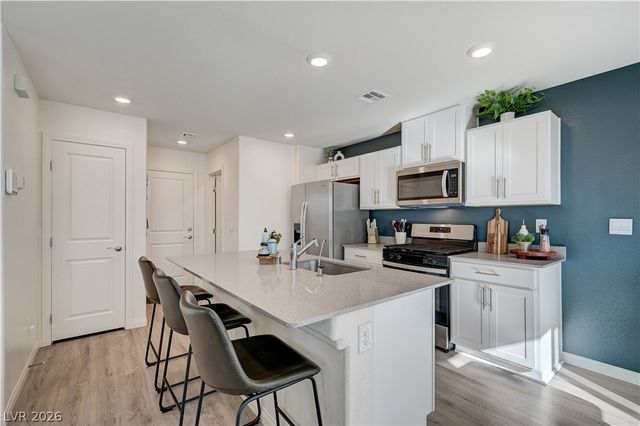 623 Harmony Rock Avenue, North Las Vegas, NV 89081