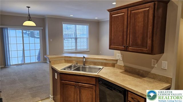 4079 Yorktown Road, Coopersburg Boro, PA 18036