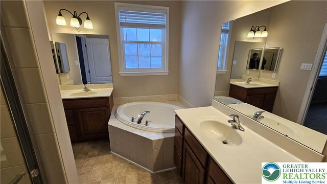 4079 Yorktown Road, Coopersburg Boro, PA 18036