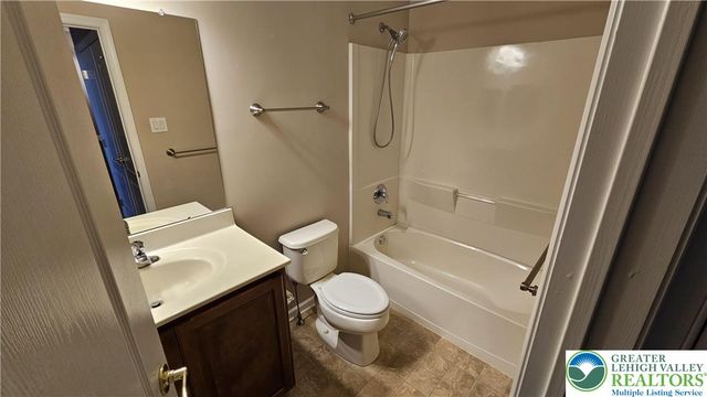 4079 Yorktown Road, Coopersburg Boro, PA 18036