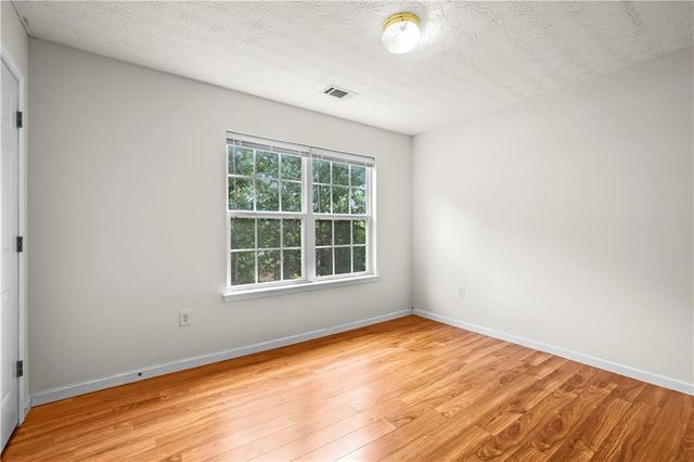 3740 Crescent Walk Lane, Suwanee, GA 30024