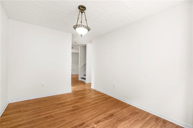 3740 Crescent Walk Lane, Suwanee, GA 30024