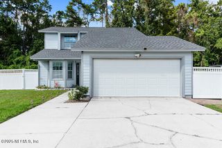 907 TURTLE CREEK Drive N, Jacksonville, FL 32218