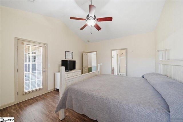 102 Teakwood Court, Boiling Springs, SC 29316