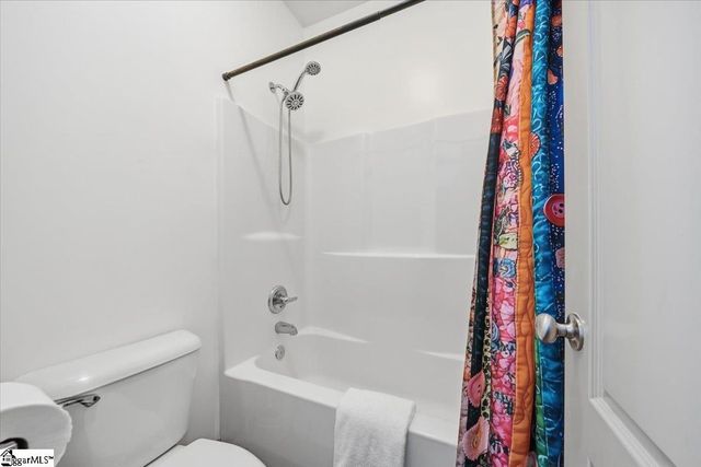102 Teakwood Court, Boiling Springs, SC 29316