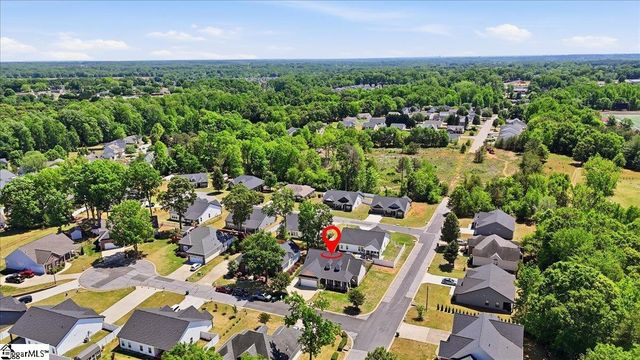 102 Teakwood Court, Boiling Springs, SC 29316