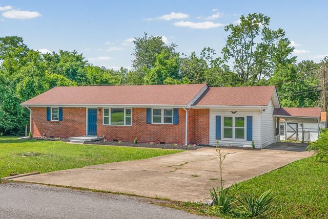19 Gino Dr, Clarksville, TN 37042