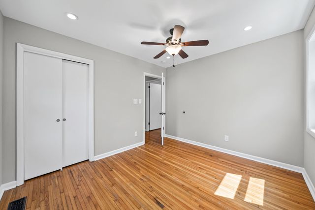 19 Gino Dr, Clarksville, TN 37042