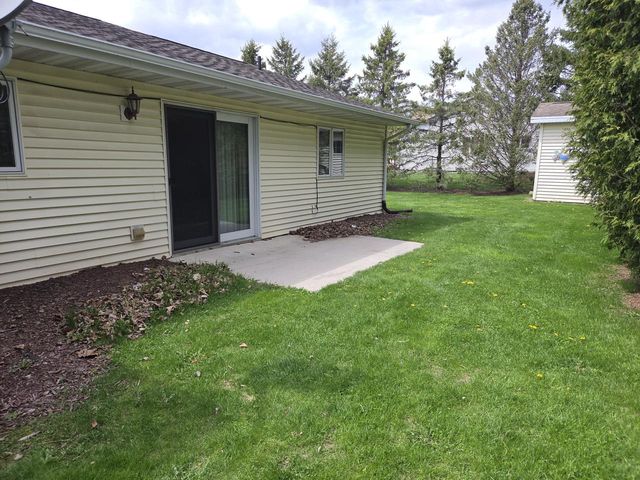 1002 Chrysler DRIVE, Mishicot, WI 54228