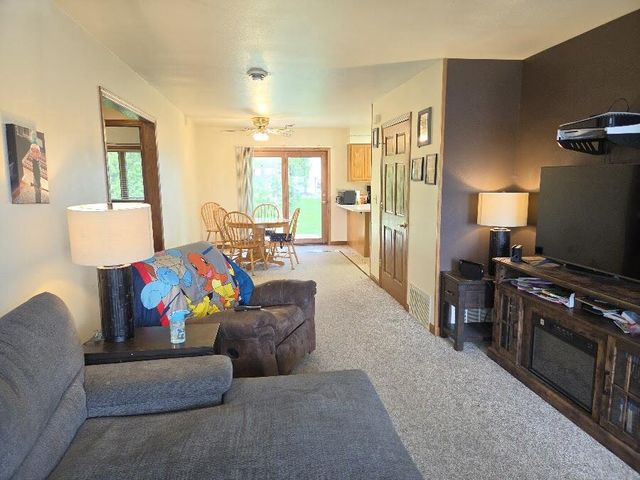1002 Chrysler DRIVE, Mishicot, WI 54228