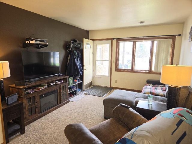 1002 Chrysler DRIVE, Mishicot, WI 54228