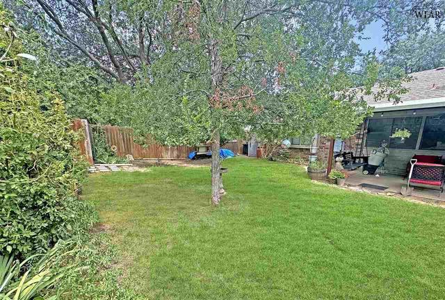 2702 SHEPHERDS GLEN, Wichita Falls, TX 76308