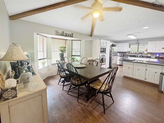 2702 SHEPHERDS GLEN, Wichita Falls, TX 76308