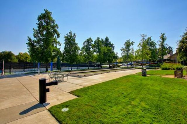 3403 Buckboard Ct, Rocklin, CA 95765