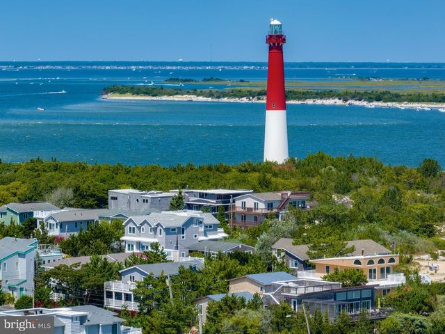 18 W 7TH ST, Barnegat Light, NJ 08006