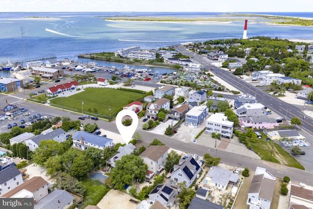 18 W 7TH ST, Barnegat Light, NJ 08006