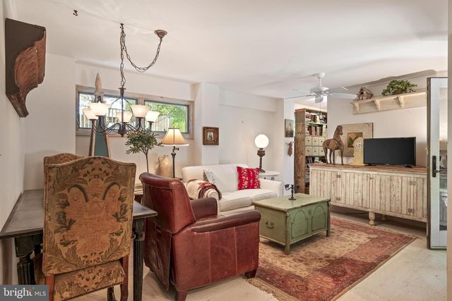 18 W 7TH ST, Barnegat Light, NJ 08006