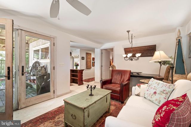 18 W 7TH ST, Barnegat Light, NJ 08006