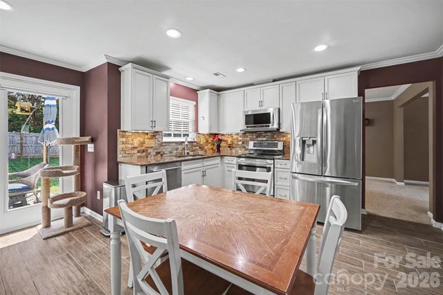 138 Nahcotta Drive, Mooresville, NC 28115