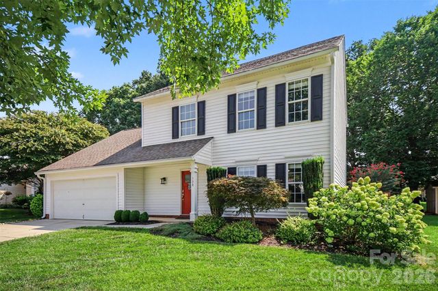 138 Nahcotta Drive, Mooresville, NC 28115