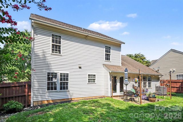 138 Nahcotta Drive, Mooresville, NC 28115