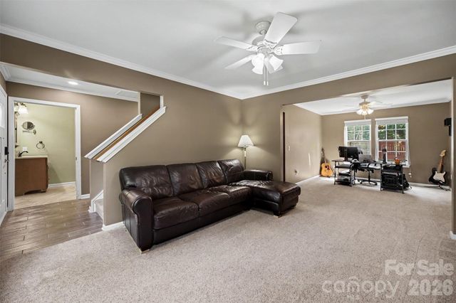 138 Nahcotta Drive, Mooresville, NC 28115