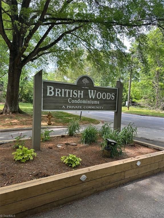 2240 Sunderland Road, Winston-salem, NC 27103