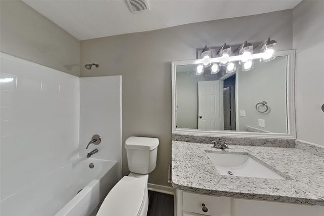 19002 Ridge Trail Lane, Houston, TX 77084