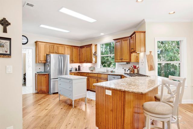 15 Woods Avenue, Fairhope, AL 36532