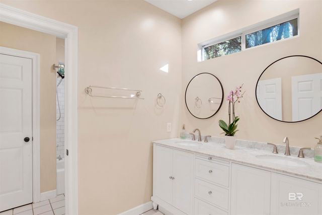 15 Woods Avenue, Fairhope, AL 36532