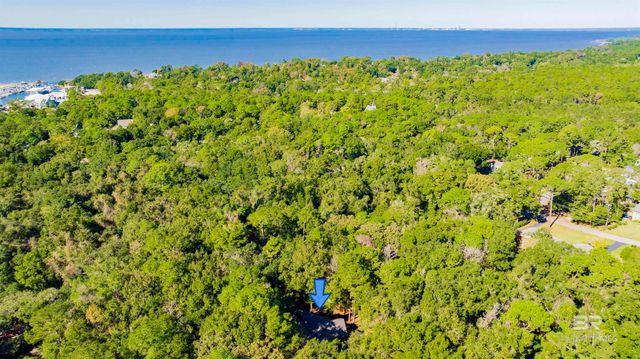 15 Woods Avenue, Fairhope, AL 36532