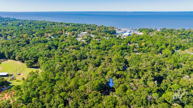 15 Woods Avenue, Fairhope, AL 36532
