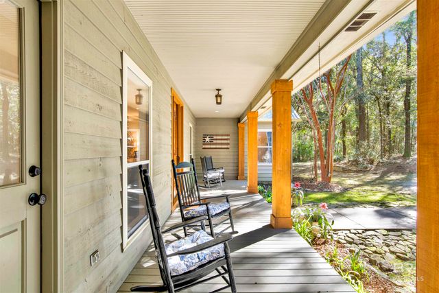 15 Woods Avenue, Fairhope, AL 36532