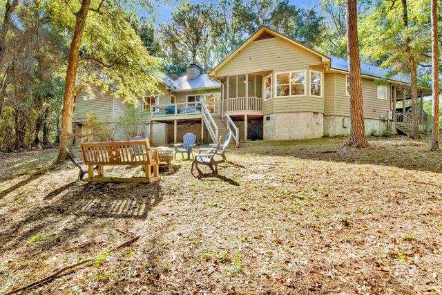 15 Woods Avenue, Fairhope, AL 36532