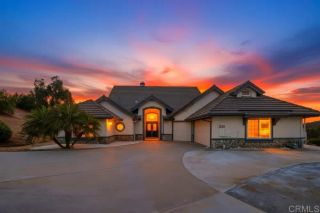 9770 Quail Canyon Rd, El Cajon, CA 92021