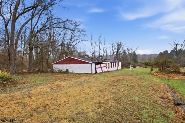 100 Old Croton Rd, Raritan Twp., NJ 08822